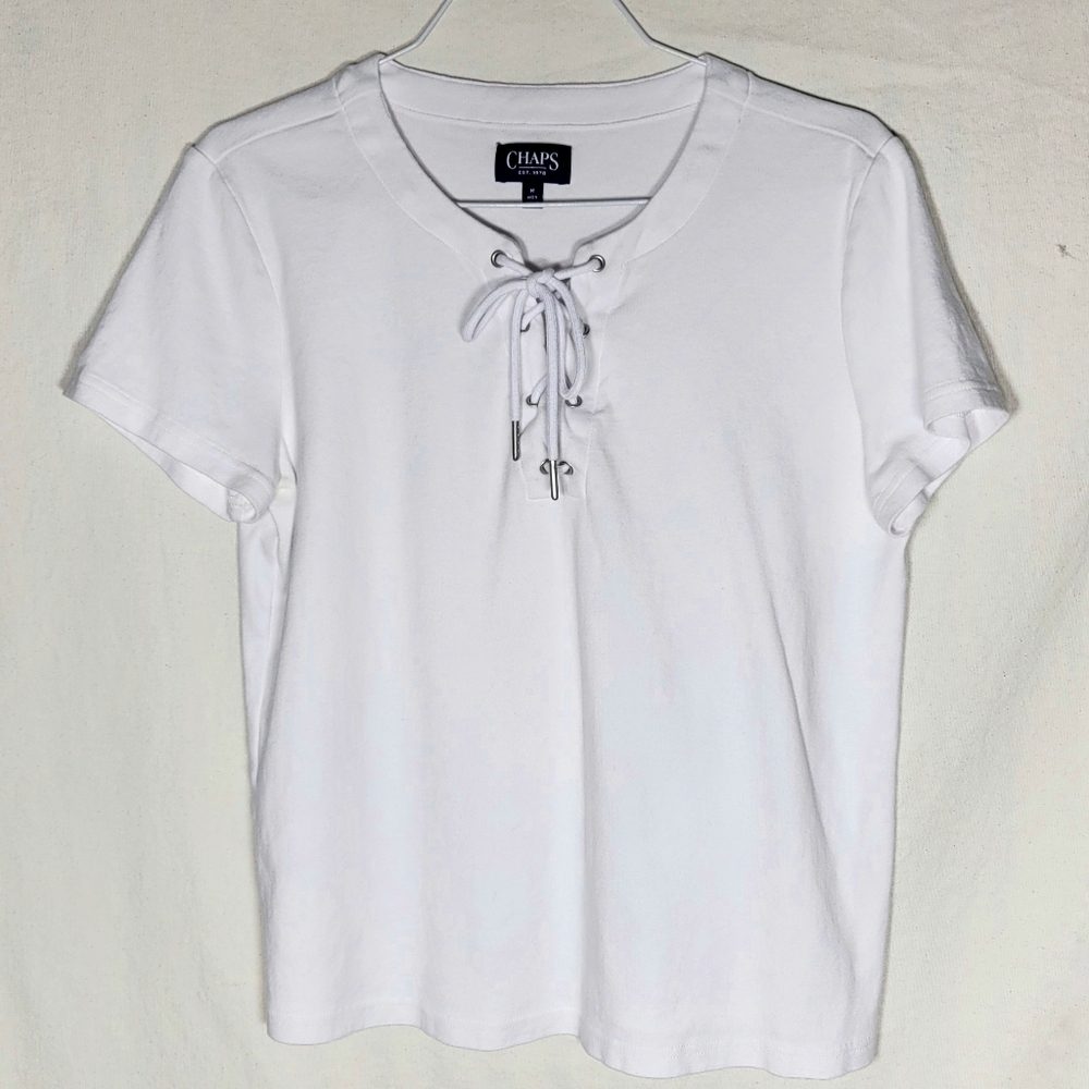 White shortsleeve Chaps M shirt tie vneck blouse top women's medium